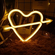 Световая фигура Сердце, со стрелой, Теплый белый, 18*28 см. 1 шт.