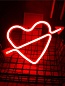 Световая фигура Сердце, со стрелой, Красный, 18*28 см. 1 шт.